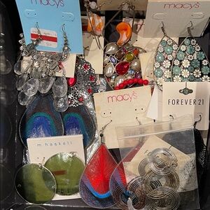 Earring Bundle of 16 (Combination of Different Brands)